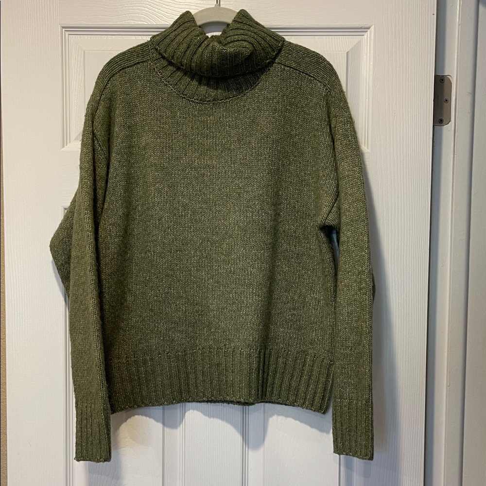 Velvet Heart Sage Green Sweater